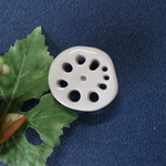 レンコンピンバッチ（中）