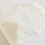 夏用　レース刺繍の立体マスク