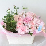 ★豪華生花アレンジ＆鉢物ミニバラ　母の日プレゼント　生花ギフト　母の日生花　母の日　生花フラワーギフト　フラワーアレンジ　お誕生日ギフト　お祝い　生花　退職祝い　お誕生日　