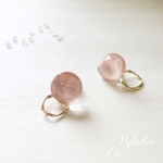 【新作】透き通るようなピンクカラー カボションイヤリング/ピアス