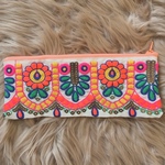 エスニック刺繍ペンポーチ