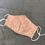 ピンク　小花　お花　不織布入り　ダブルガーゼ　マスク　女性　レディース　洗えるマスク　立体　ハンドメイドマスク　春色