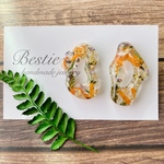 オレンジ系ボタニカル  ドライフラワー  ピアス アシンメトリー orange and green