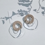 グレージュラタン∥クリア　大ぶりピアス