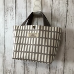 持ち手ふわふわ　北欧風バッグ　ココア色　バッグ　マチ大きめ