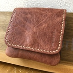【 👛 コンパクトな財布 】本革 レザー 手のひらサイズ　　　　　おでかけ・お散歩に…。