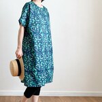 スズランのポンチョ。オリジナルテキスタイルさっぽろのいろ。М・Ｌ【受注製作】
