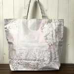  大きめトートバッグ*エコバッグ*ホワイトベース花柄