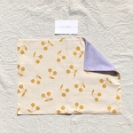 さくらんぼ柄ランチマット　IV×LV（30×40）