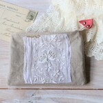 アンティークwhite手刺繍レース*リネン*ポーチ*本革*パスポートサイズ2