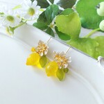 レモン&フラワー　ピアス(イヤリング）クリア