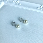 大粒アコヤ真珠とジルコニアのスクエアsilver925ピアス