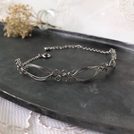 【silver】花びらとマクラメレースのブレスレット
