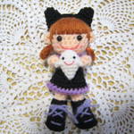 【ansyさまご予約品】ハロウィンめろちゃん♪ヒトガタあみぐるみ（ネコ耳・紫）