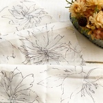 大きめカットクロス 【35cm×55cm】《大きめ》《花柄》《白地》