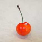 さくらんぼマグネット（スワロフスキー付き）