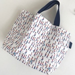新作【ラミネートバック】LIBERTY   プールバック 梅雨　レッスンバック ママバックにも⑅◡̈*