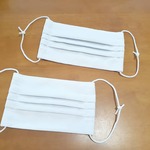 【冷感生地に変更可能】白布プリーツマスク