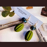 olive ピアス