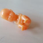 赤ちゃんのブローチ