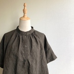 fさまオーダーの作品　リネンのファーマーシャツ　ブラウン
