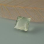 グリーンムーンストーン0.86ct　Bs-508rymc