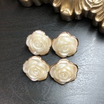 【再販】パール＊ローズ18mmインポートボタン