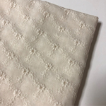 生成りの刺繍生地
