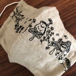刺繍マスク　立体マスク　はりねずみ　大人用マスク　黒