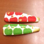 りんごのヘアピン（2色セット）