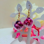 お花畑を閉じ込めて♡ゆらゆらガラスボールピアス