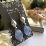 ブルーの 爽やか 上品 大人 ピアス ♡ イヤリング / 夏 / パール / ブルー /  マーブル / アレルギー対応 / サージカルステンレス