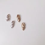 twist design earring
