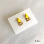 ヴィンテージグラスストーン×チェーン ピアス【Yellow×gold】