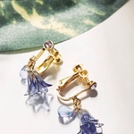 蘭とスワロフスキーの爽やかイヤリング💎