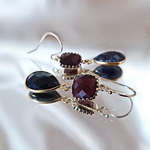 14KGF/ SAPPHIRE BURGUNDY GLASS EARRINGS