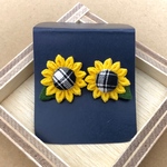 ひまわり🌻【イヤリング】つまみ細工