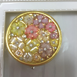 New!お花畑のピルケース（丸）