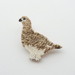 夏毛の雷鳥（メス）刺繍ブローチ
