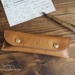 星柄のスリムペンケース  (キャメル)イタリアンレザー