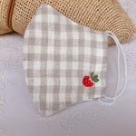 《いちご🍓》夏用 ワンポイント刺繍 リネンマスク 