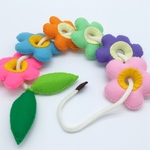 知育玩具🌼お花のひも通し🌸年齢に応じて楽しみ方を変えて♪