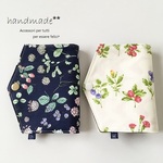 撥水マスク置きケース♡苺紫陽花navy flower