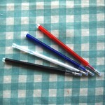 送料無料　熱で消える　チャコペン　お試し4色セット