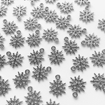 雪の結晶チャーム30個