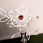 飾りやすい白い花