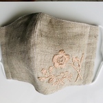 刺繍入りリネン立体マスク