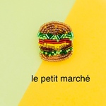 チーズバーガーのビーズ刺繍ブローチ