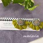 《再販》刺繍イヤリング　グレー×ライトグリーン