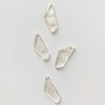 new!【4pcs white color】2カラーシェル入りクリアparts